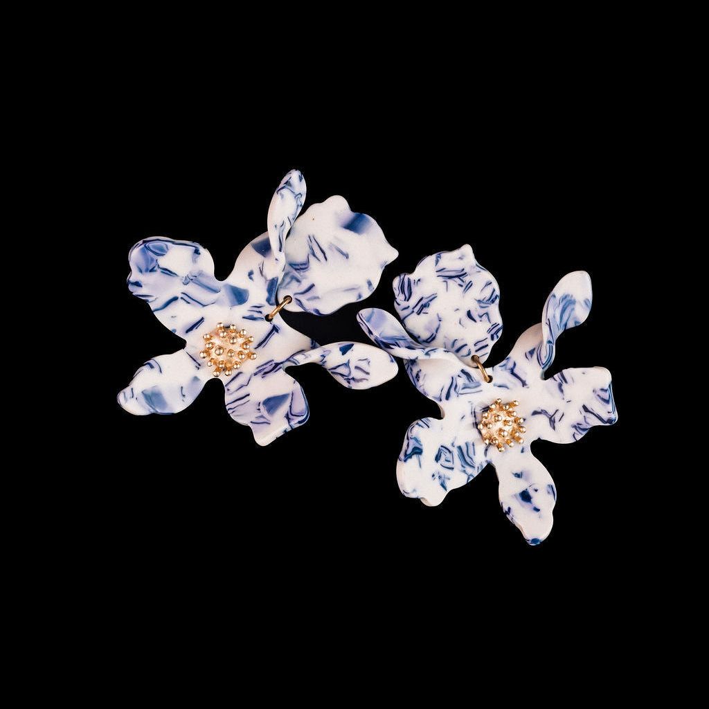 STEWARD &amp; JAMES - PHYLLIS FLORAL EARRINGS - BLUE/WHITE