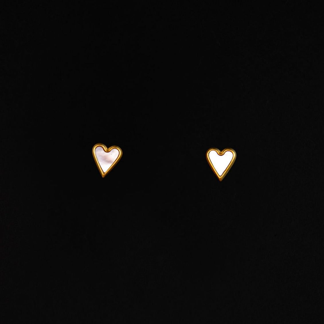 STEWARD&amp;JAMES - BELLE HEART STUD EARRINGS