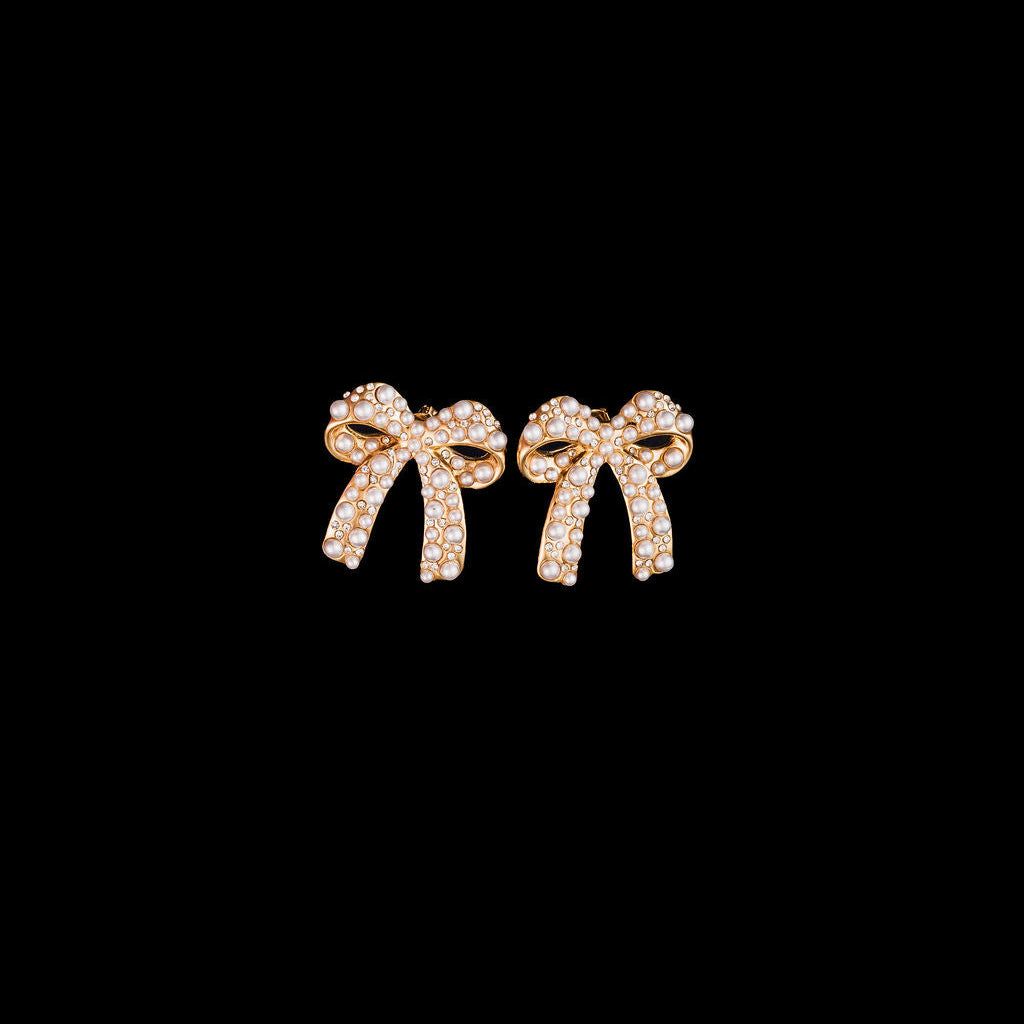 STEWARD &amp; JAMES - PEARL PACKAGE STUDS