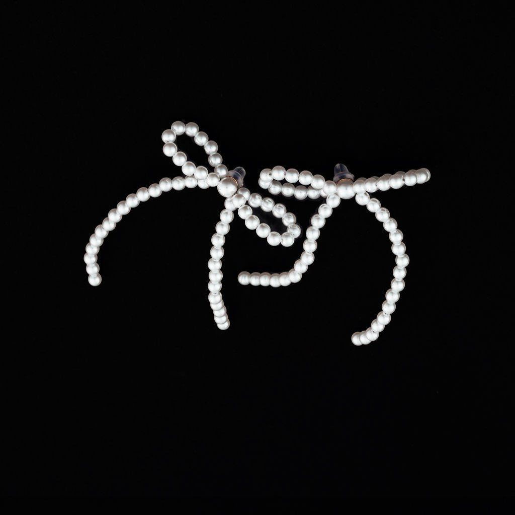 STEWARD &amp;JAMES - PEARL RIBBON EARRINGS