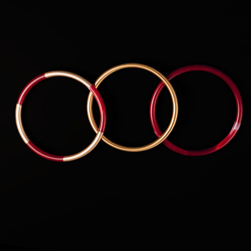 STEWARD &amp; JAMES - COLLETTE BANGLE - SET OF 3 - RED