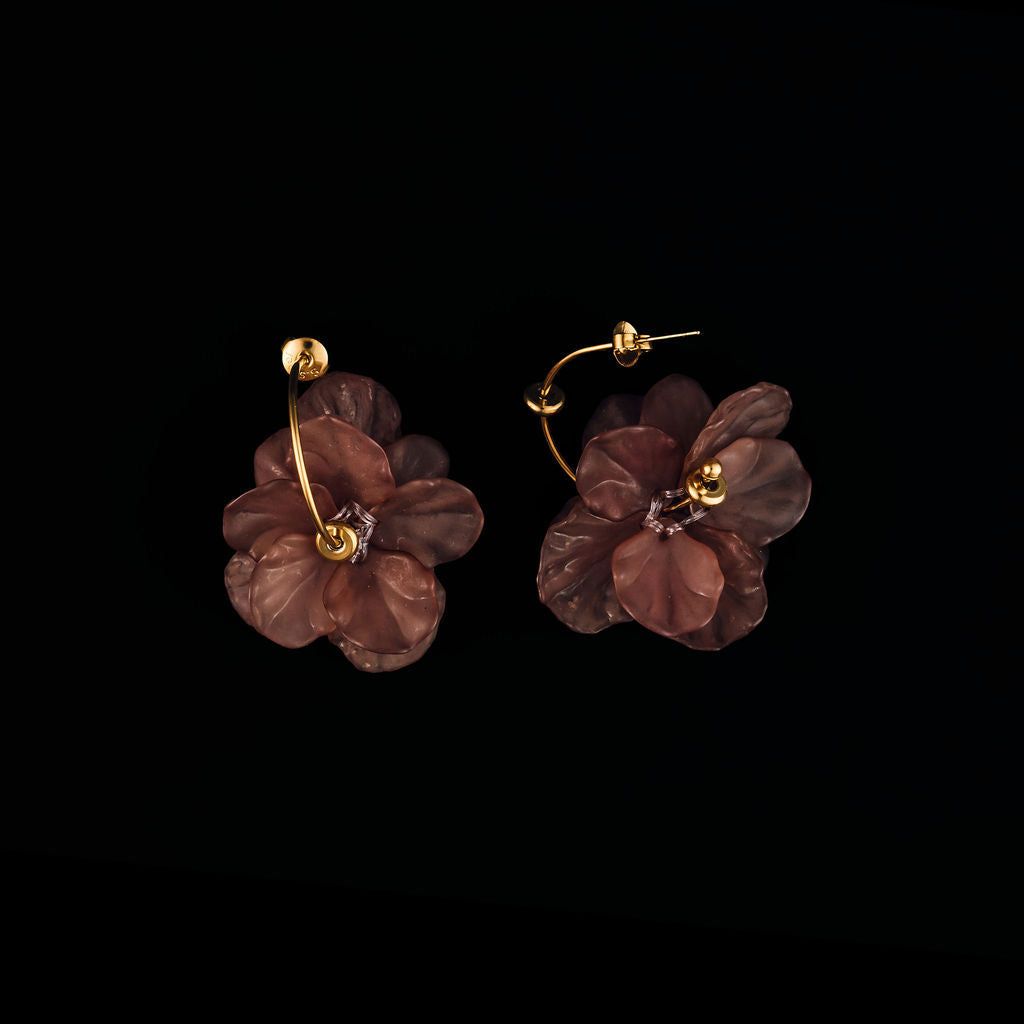 STEWARD &amp; JAMES - ROSEMARY FLORAL EARRINGS - MAUVE