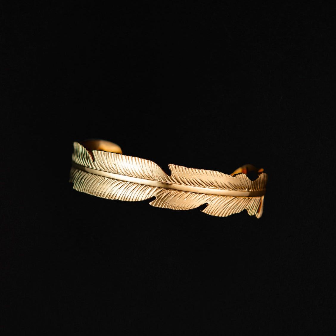 STEWARD &amp; JAMES - LEAF CUFF