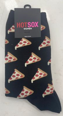 WOMEN'S PIZZA SOCKS