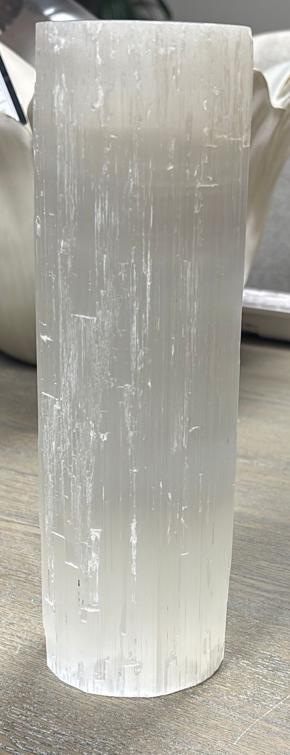 CRYSTAL CANDLE HOLDER