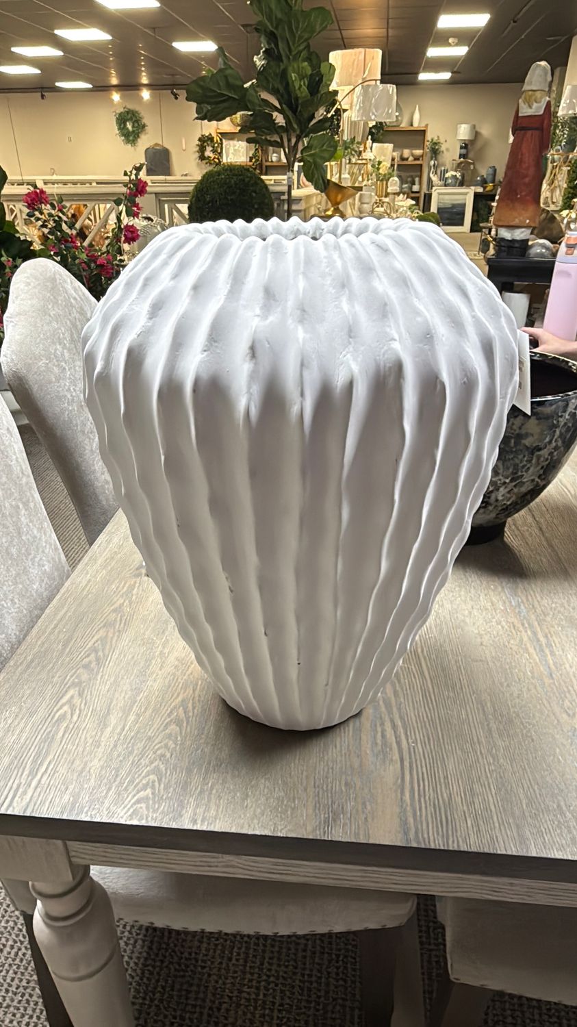 WHITE TALL RUFFLED VASE
