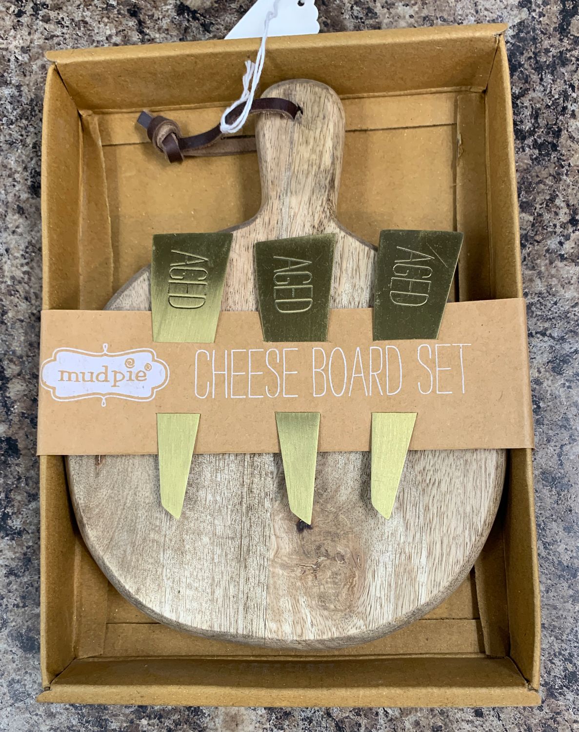Bistro boxed cheese set