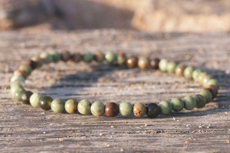 Bracelet Opale verte fossilisée Bracelet Opale verte fossilisée