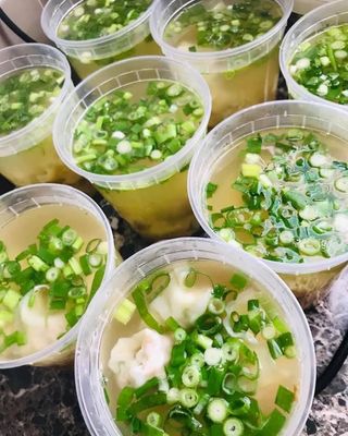 Mama Celina&#39;s Pork Wonton Broth