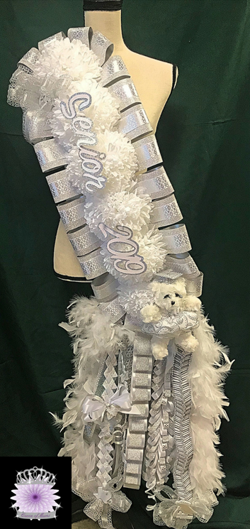 The Queen Sash