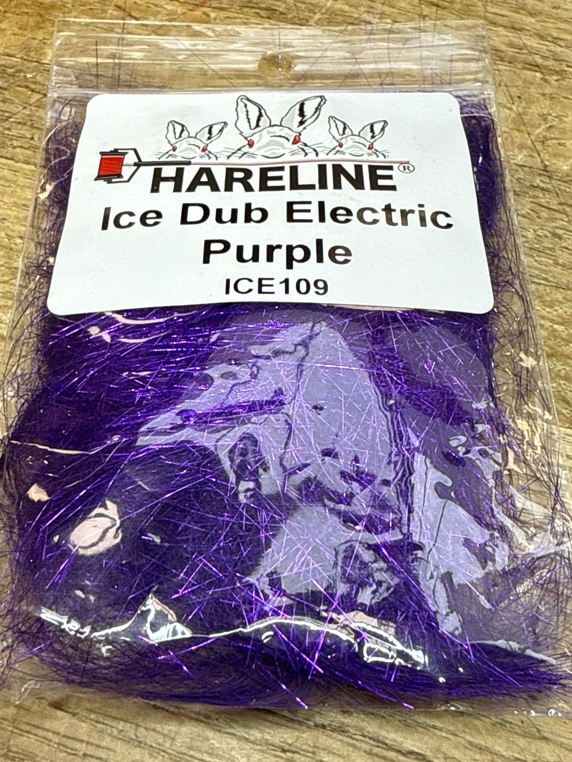 Hareline Ice Dubbing. Electric Purple