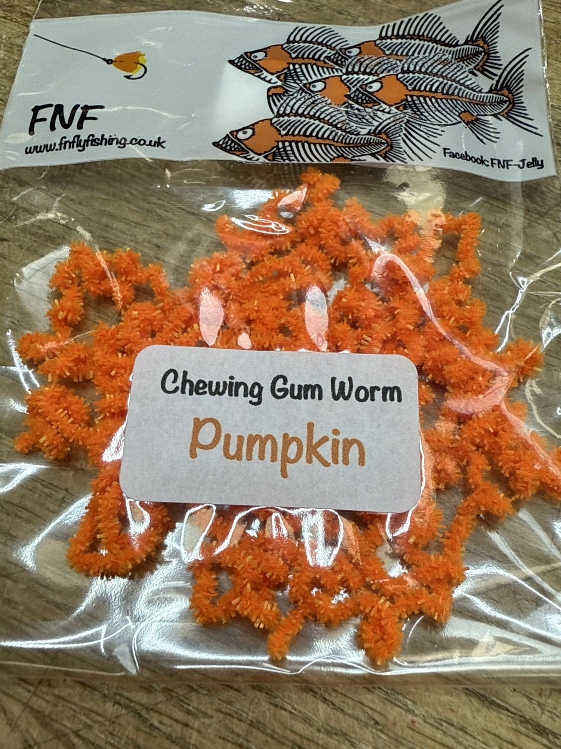 Chewing Gum Worm Pumpkin