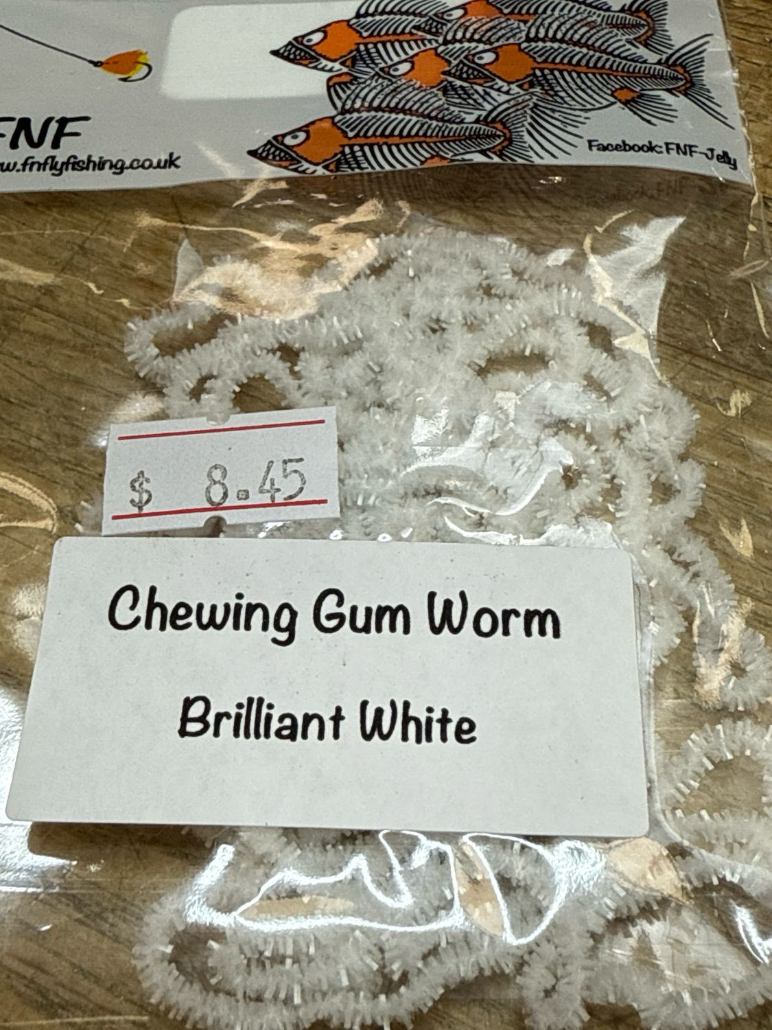 Chewing Gum Worm Brilliant White