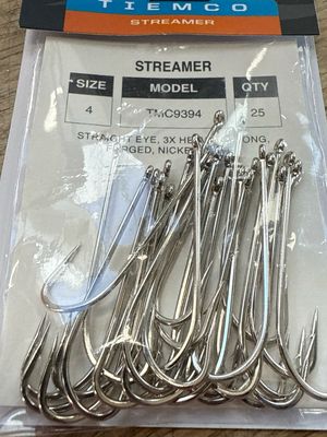 TMC 9394 Streamer Hooks. Pack Of 25 / Size 4