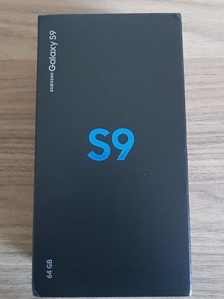 Samsung Galaxy S9 Unlocked Smartphone