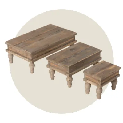Pedestals &amp; Risers