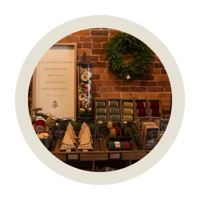 Nostalgic Meets New: Christmas 2025 Trends We’re Seeing Everywhere