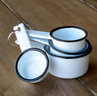 Farmhouse Enamelware Measuring Cups - Set of 4