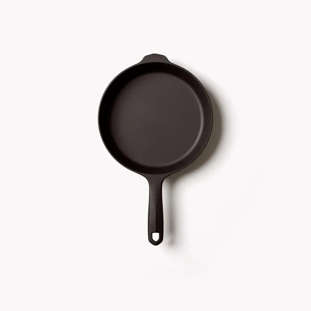 Field Company No.6 Cast Iron Skillet - 8 3/8”