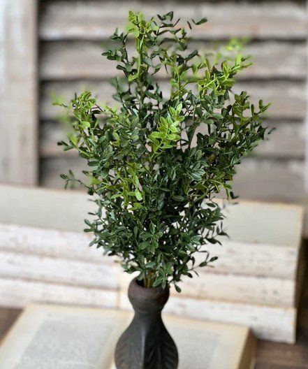 New England Realistic Boxwood Bush 19”
