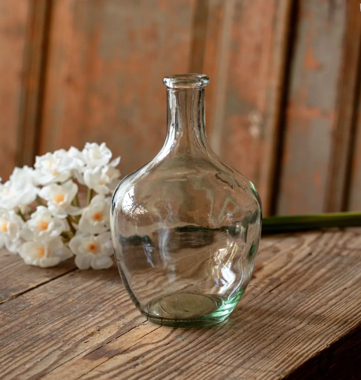 Petite Carafe Vase
