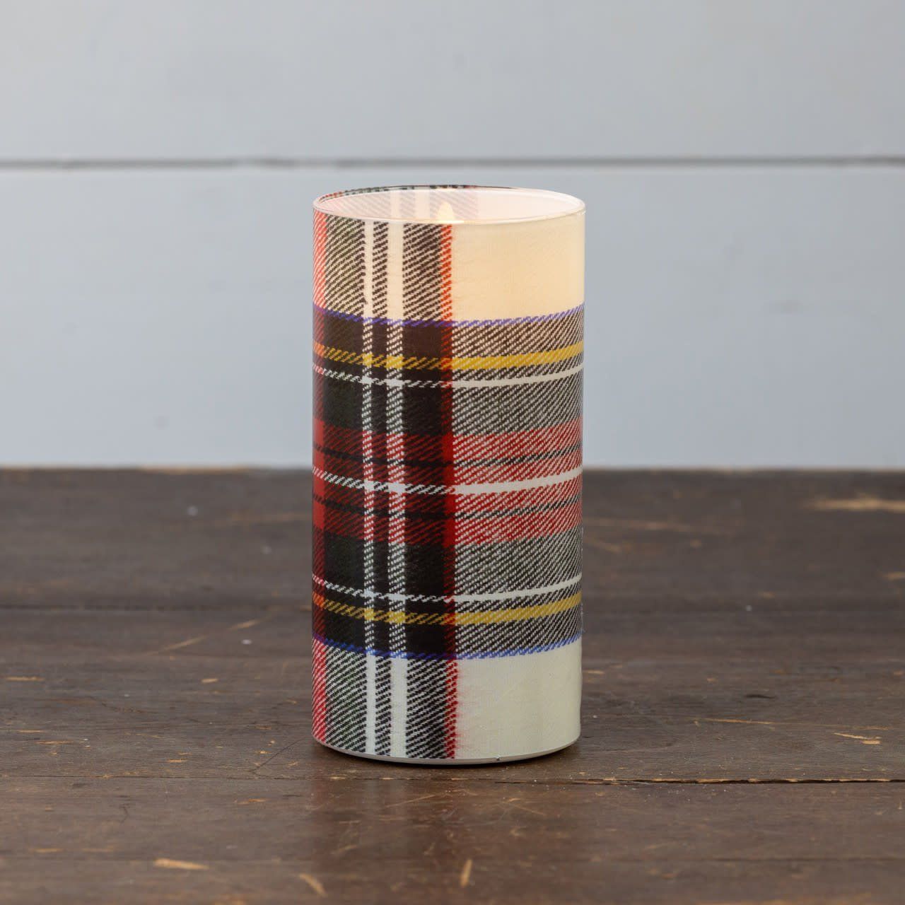 White Tartan 3D Flame Glass Candle 6”