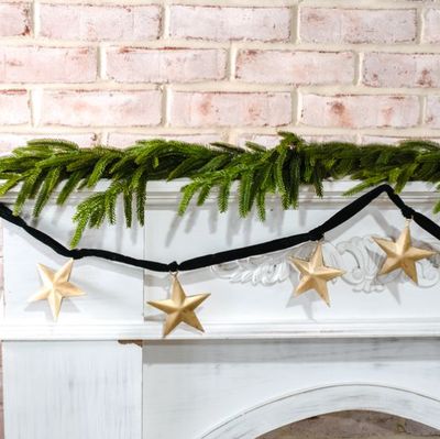 Gold Star Green Velvet Garland 60”