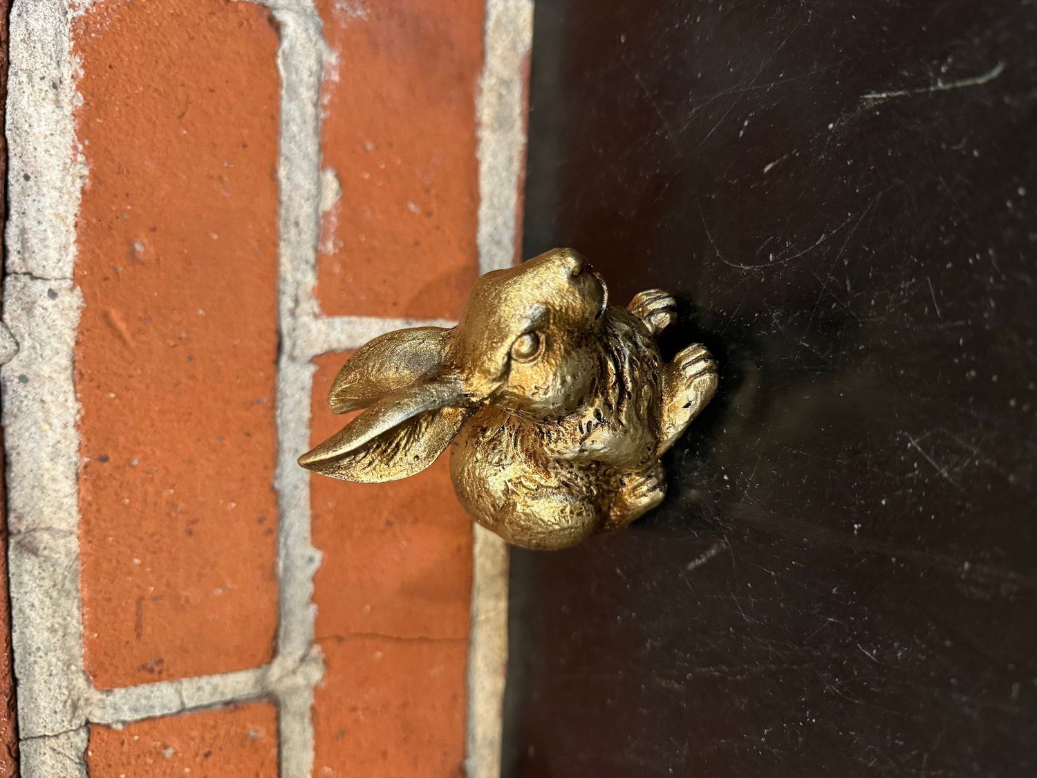 Bronze Baby Bunny Sitting