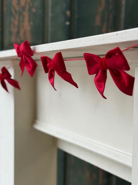 Bow Tied Boughs Garland 4’