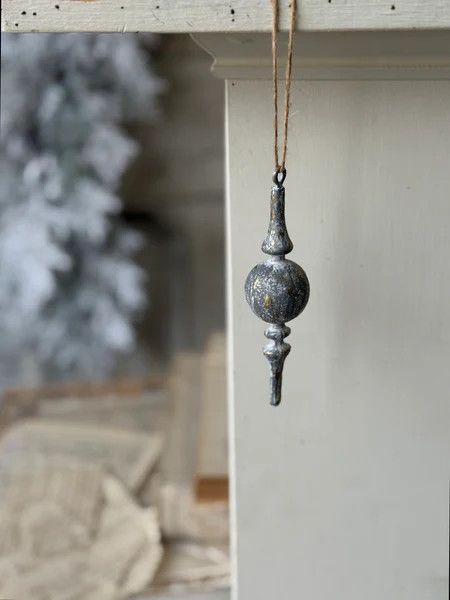 Rhapsody Ornament No. 3