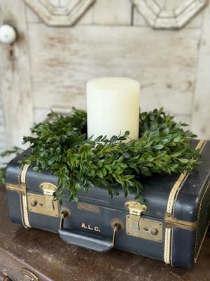 Nottswood Leaves Candle Ring 5”