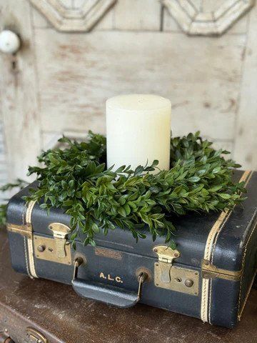 Nottswood Leaves Candle Ring 5”