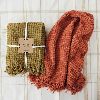 Waffle Weave Throw Blanket with Fringe