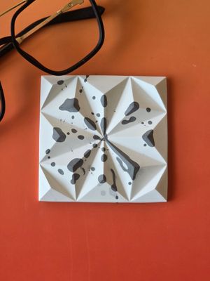 Geometryczna podkładka 3 – unikatowa dekoracja