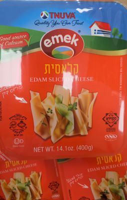 Tnuva, "Classic" Edam Sliced Cheese, 14.1oz