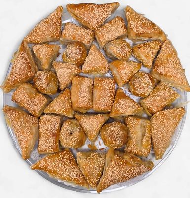 CMart, Bourekas Platter Round Sm