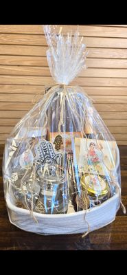 CMart, RH Gift Basket