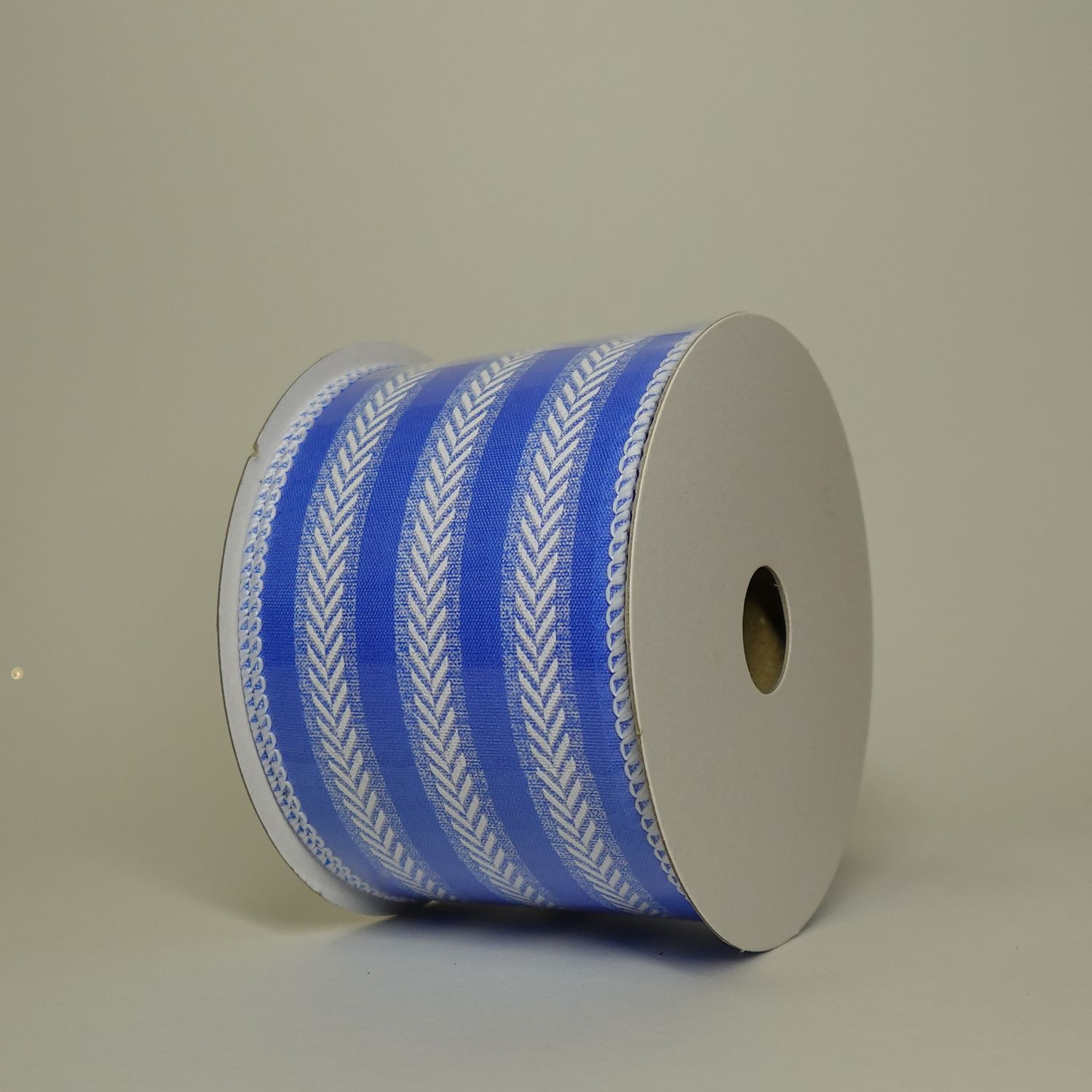 Wired vertical lines with white stitches