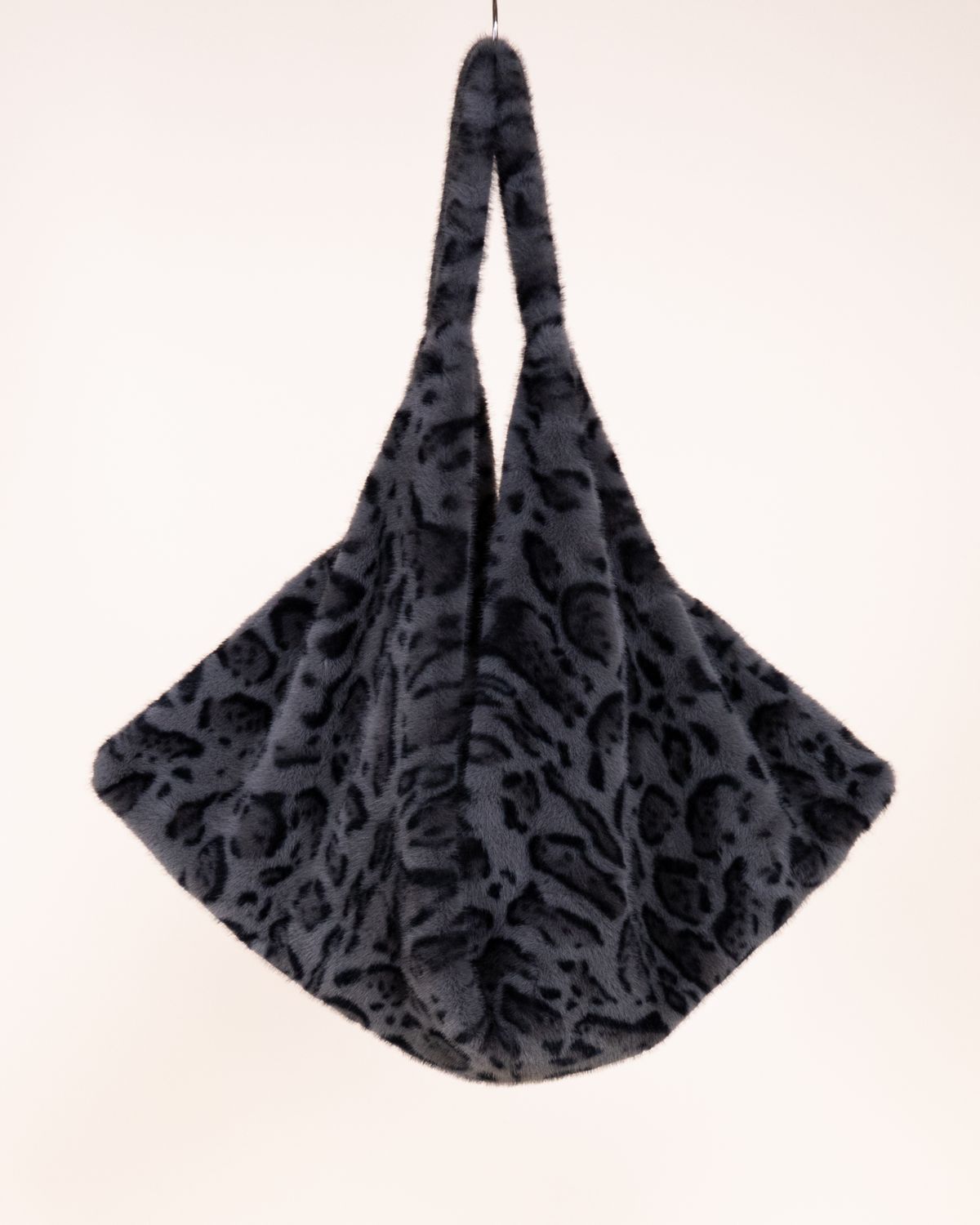 Leopard Tote Bag, COLOR: Gray