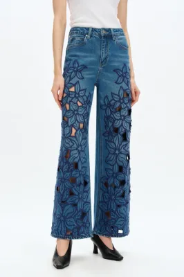 Lacie Wide Leg Jean