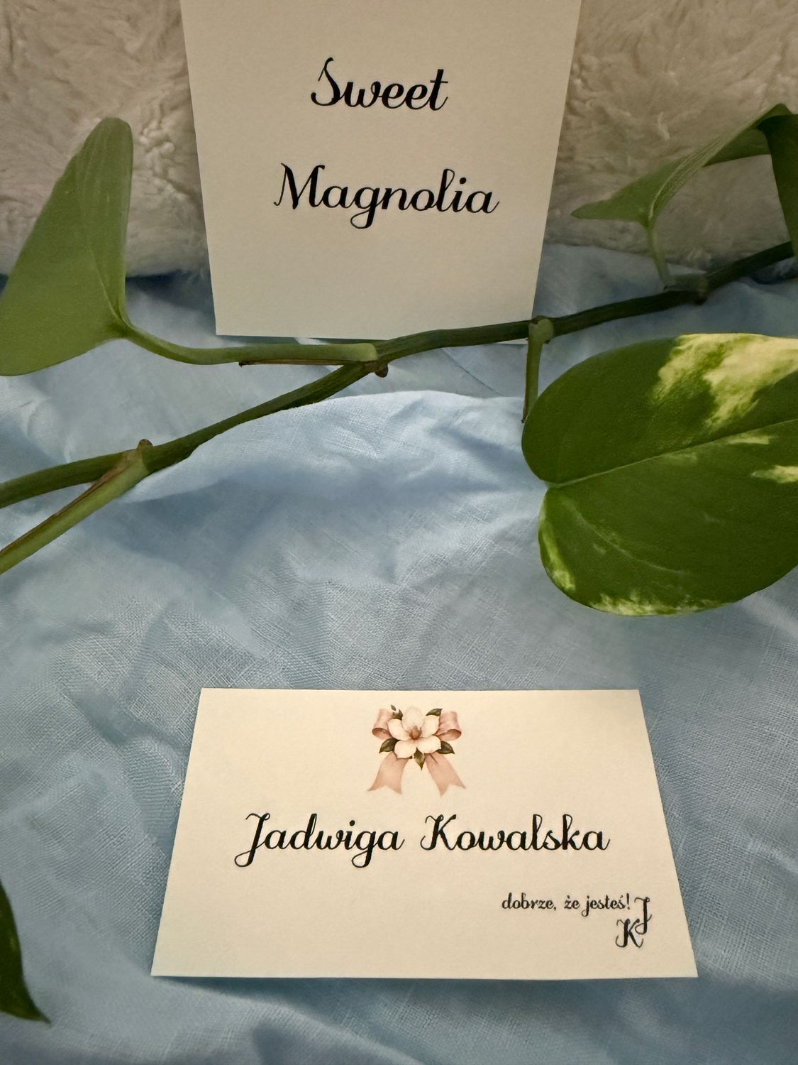 Winietka weselna nierozkładana z kwiatowym akcentem – Sweet Magnolia
