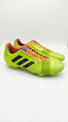 ​Młodzieżowe korki do gry w piłkę Adidas Nitrochange 1.0