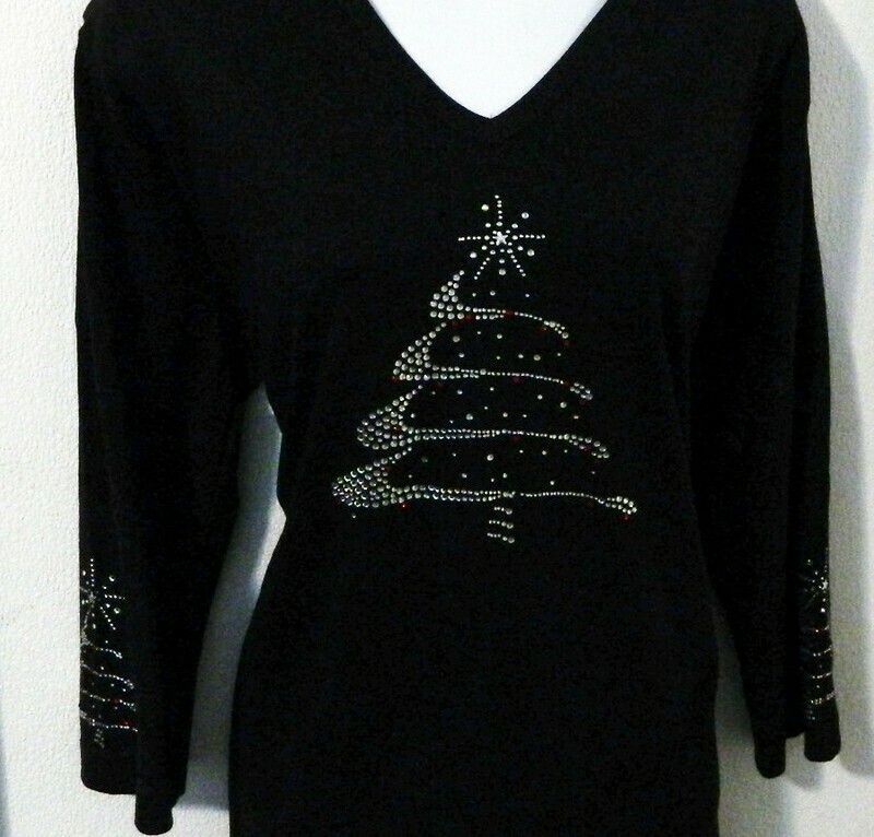 Christmas Tree w Trees on sleeves