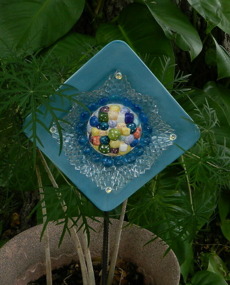 Blue SQUARE Plate w center design