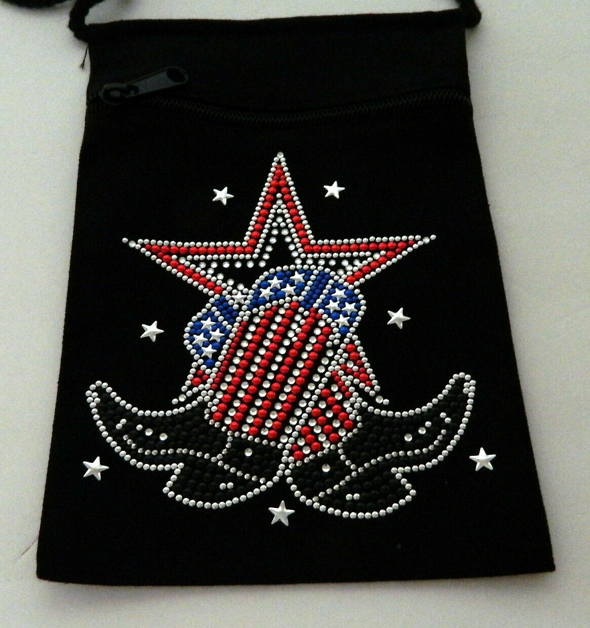 USA BOOT W STAR
Zipperd Embellished Pouch -Black only