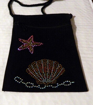 Scallop Shell w Starfish
Zippered Embellished Pouch