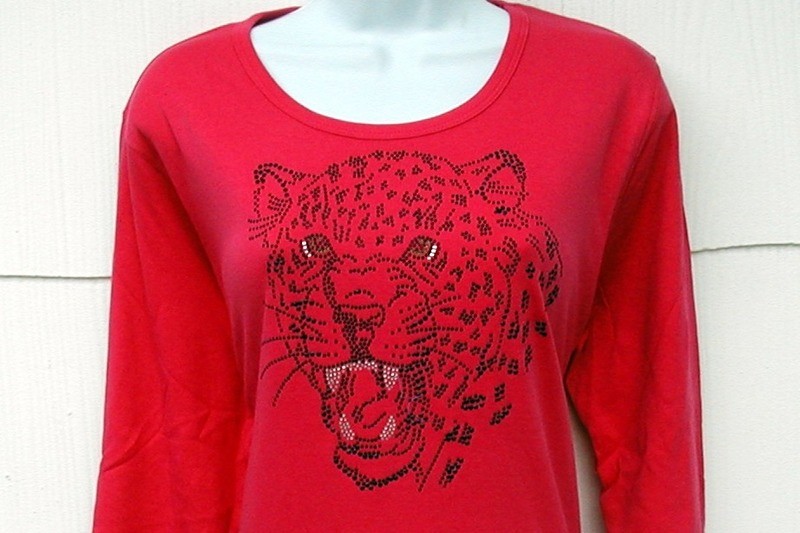 Cheetah  Head w Fangs  (lg design)