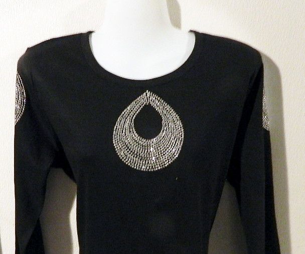 3 Teardrops   ( Centered &  Shoulders)