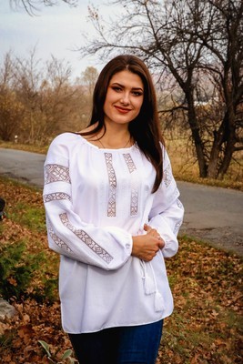 Неймовірно красива вишиванка, жіноча вишивана блузка на домотканому полотні "Мережка" (Арт. 02243)