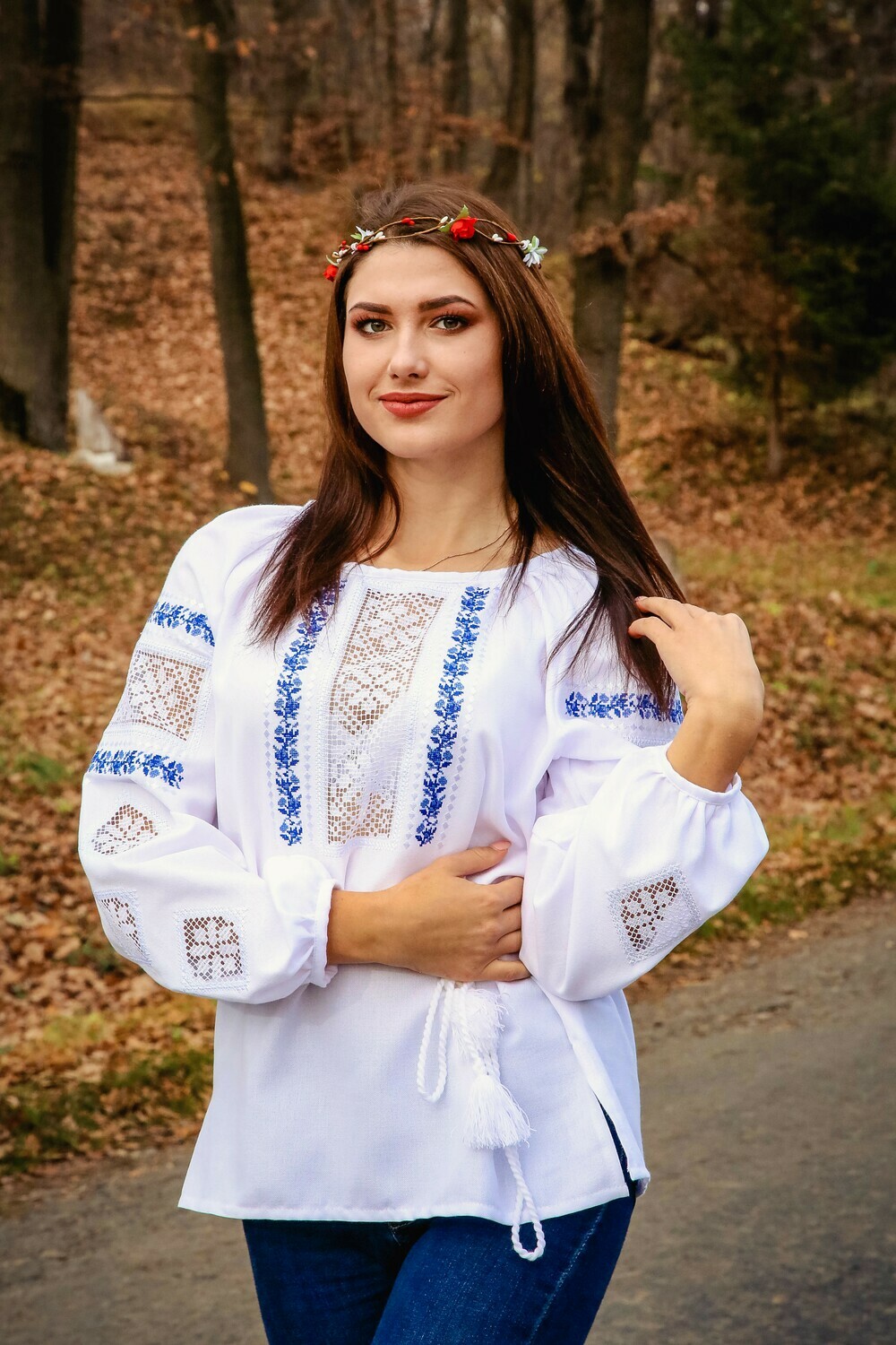 Неймовірно красива вишиванка, жіноча вишивана блузка на домотканому полотні (Арт. 02351)